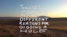 Tommy & Danny Op Zoek Naar De Toekomst: Different Reasons For Digging A Hole